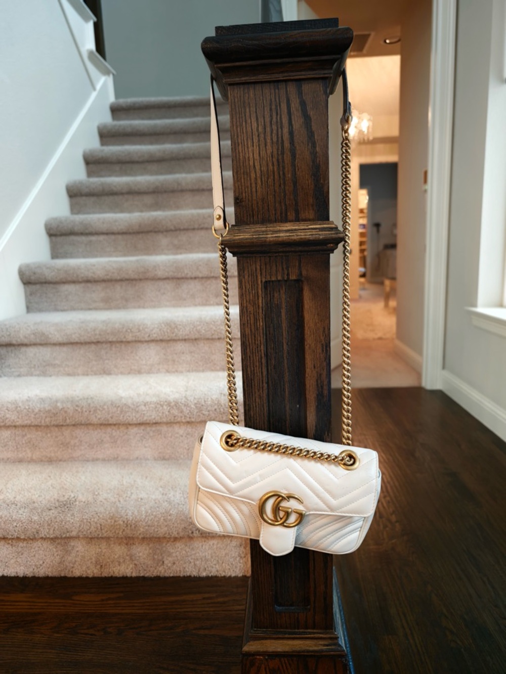 Gucci Cream GG Marmont Quilted Shoulder Bag with Gold Hardware - Picture 3 of 15